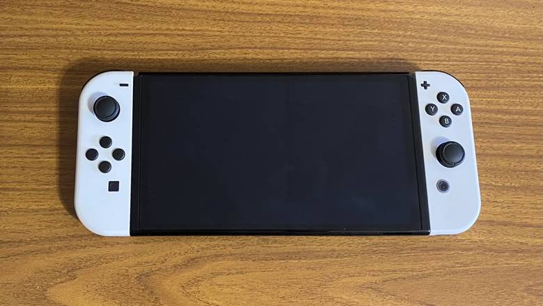 Nintendo Switch OLED – новый экран, старые правила